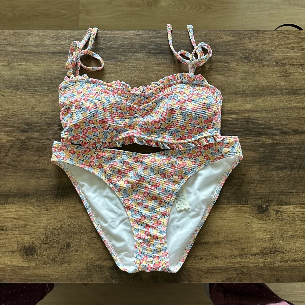 Floral Hollister Swim Set S